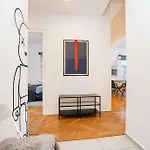 Bright And Designed In The Center 아파트 프라하